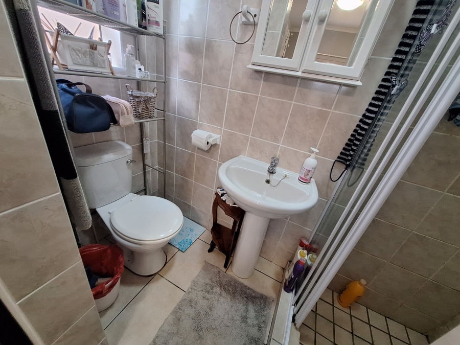 3 Bedroom Property for Sale in Hartenbos Central Western Cape